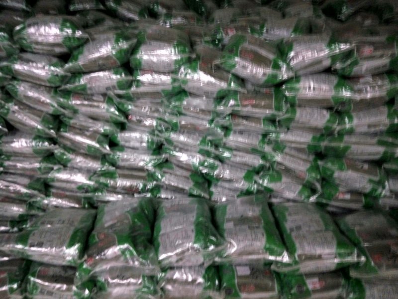 纯红薯粉条，粉块，粉皮大量供应