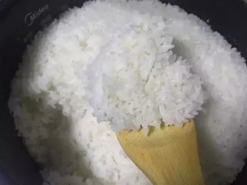 黑龙江水稻现磨鲜活米，过年送礼礼盒米，稻花香，长粒香大米