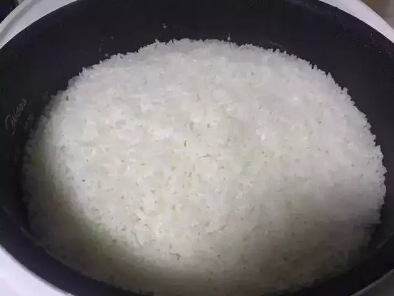 黑龙江水稻现磨鲜活米，过年送礼礼盒米，稻花香，长粒香大米