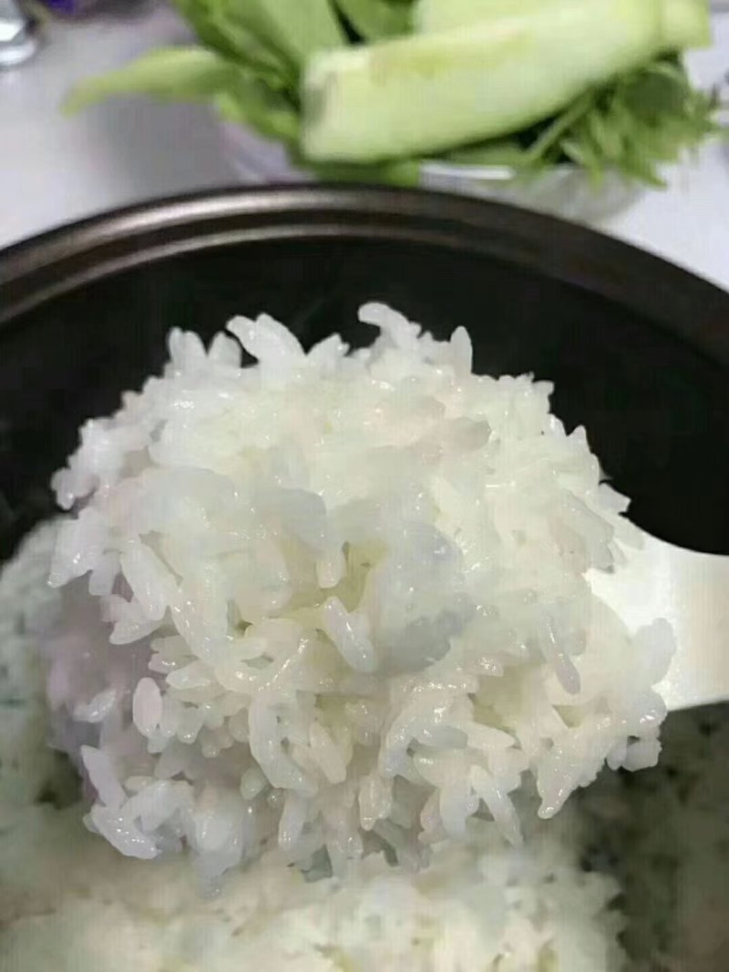 黑龙江水稻现磨鲜活米，过年送礼礼盒米，稻花香，长粒香大米