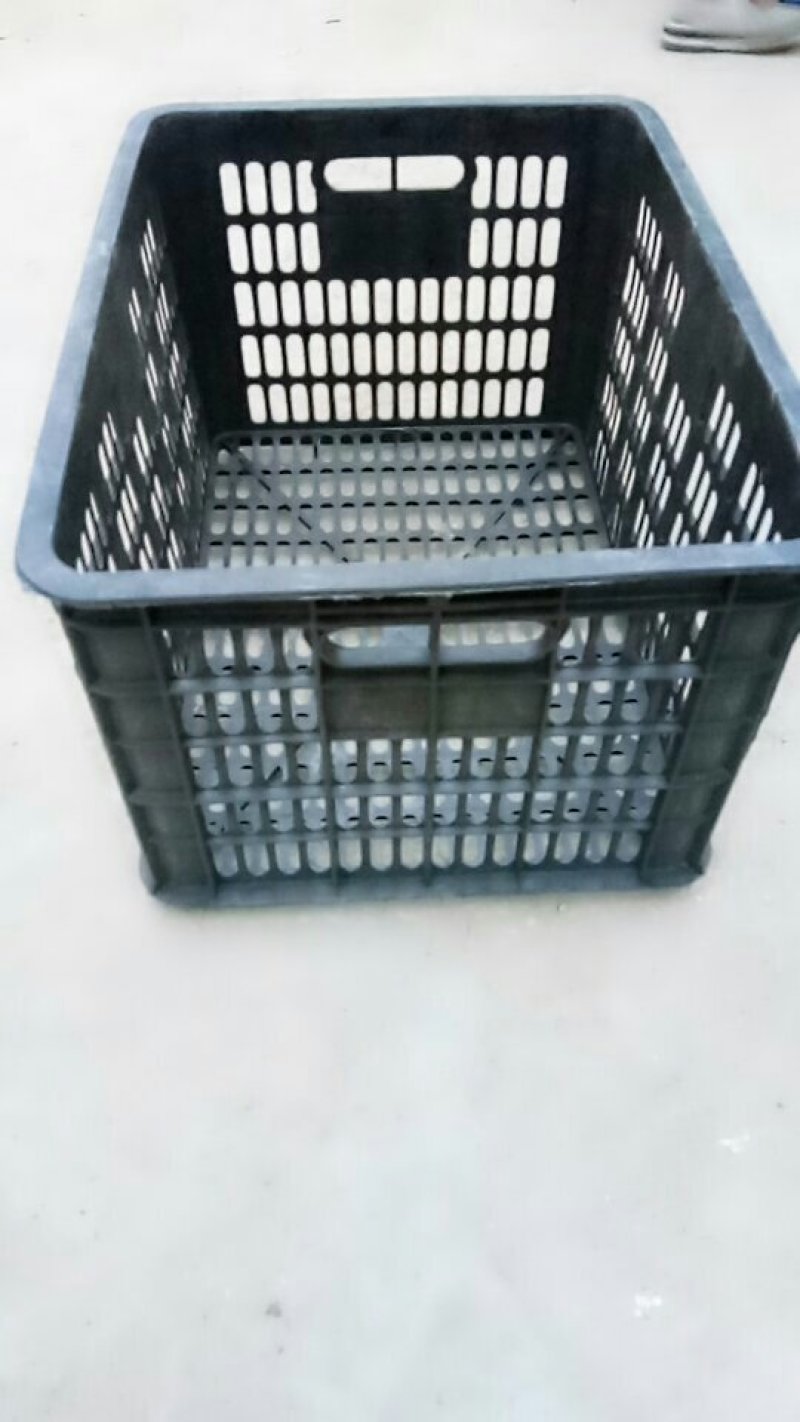 黑色塑料框子