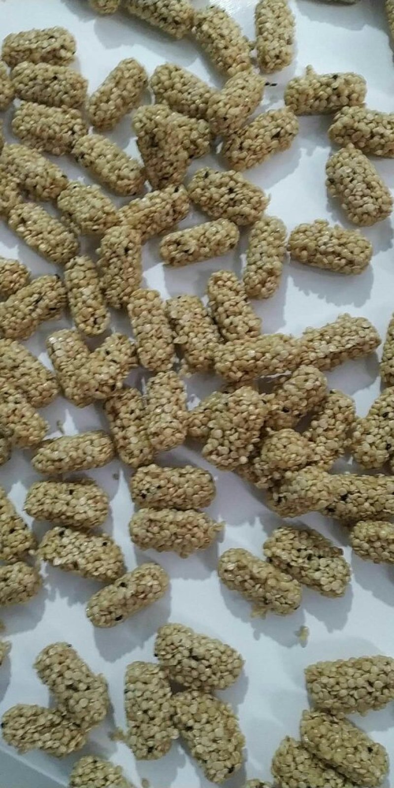 膨化食品坚果燕麦酥