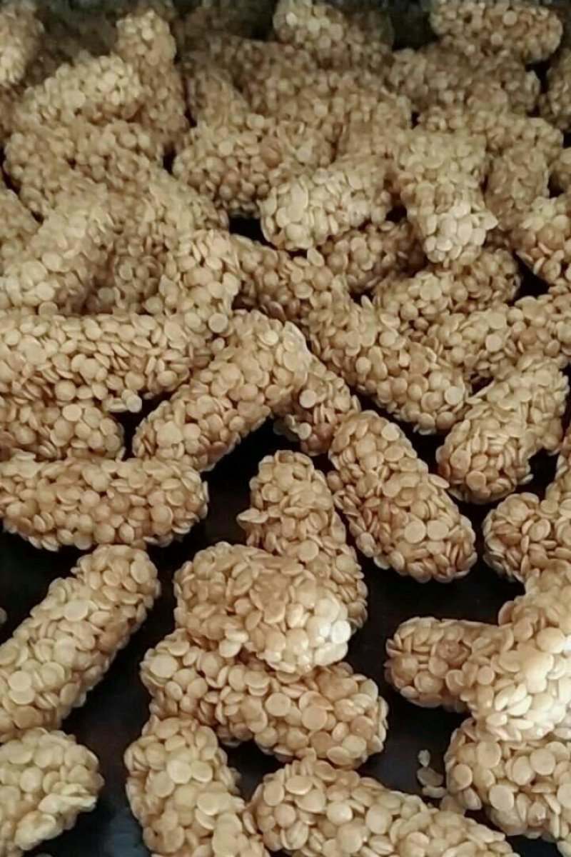 膨化食品坚果燕麦酥