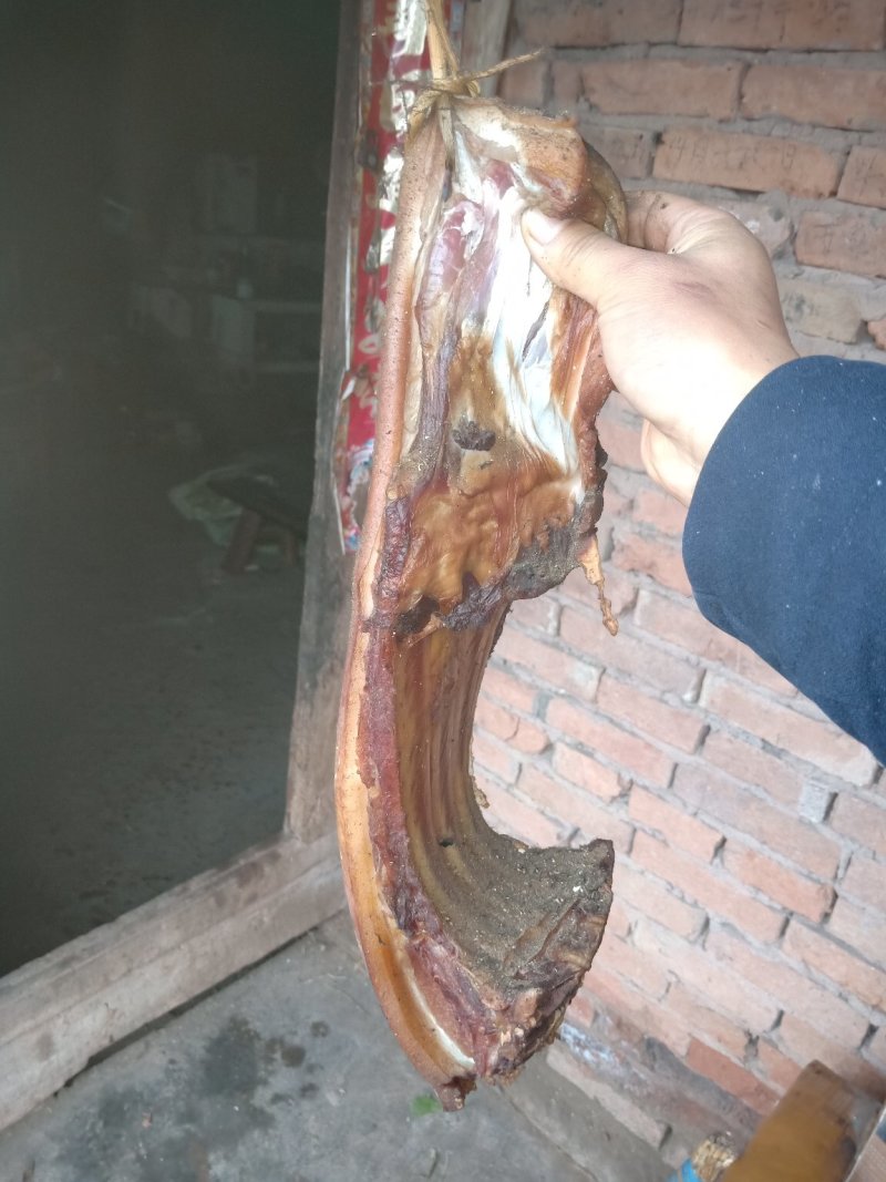 从原产地直邮腊肉24小时贴心服务货源稳定