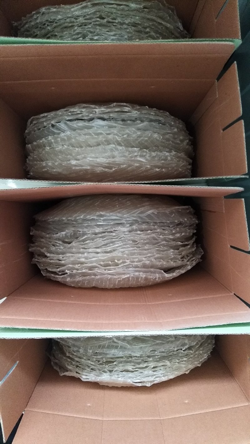 地瓜红薯粉皮，纯手工农家自制，安全放心，30年的老工艺