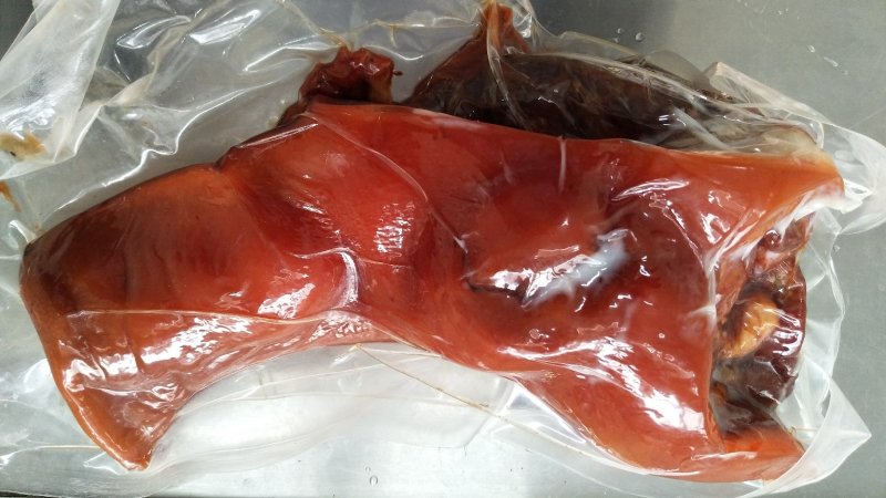 酱卤猪头肉¼，，酱香卤味猪头肉，诚招全国代理经销商。