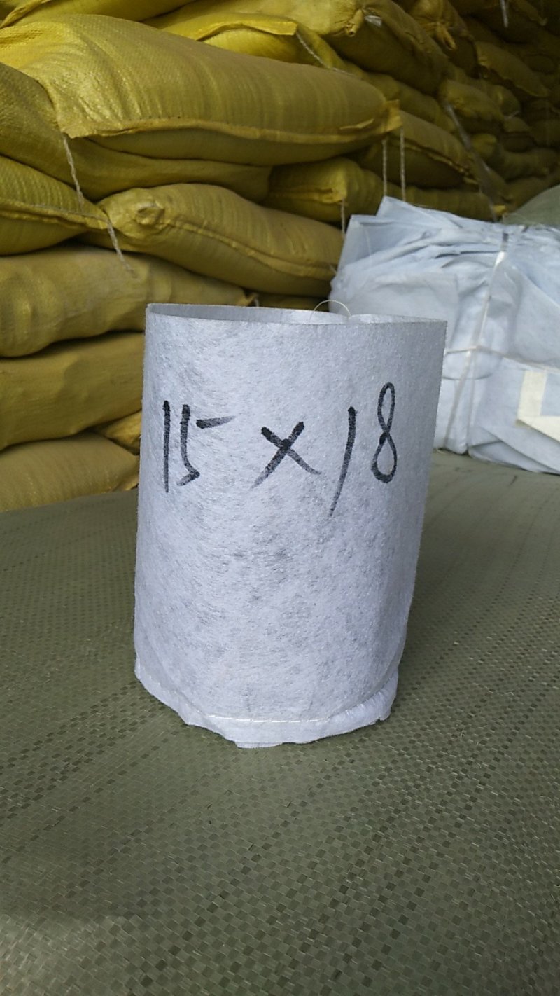 万强育苗袋厂，真正的营养杯厂家，量大从优，厂家直发！