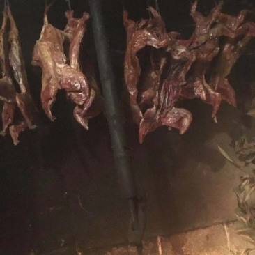 腊兔腊肉家乡特产舌尖上的美味