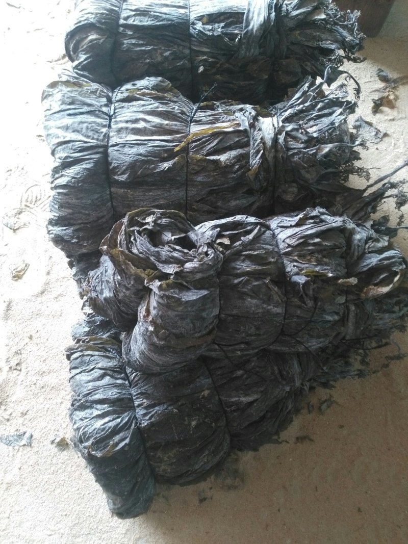 干海带，散菜价格，打捆标准可以根据客户需要（挂菜）