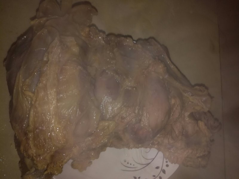 牛肉块个头大精修本色本味有五香加盐的，颜色可以定制