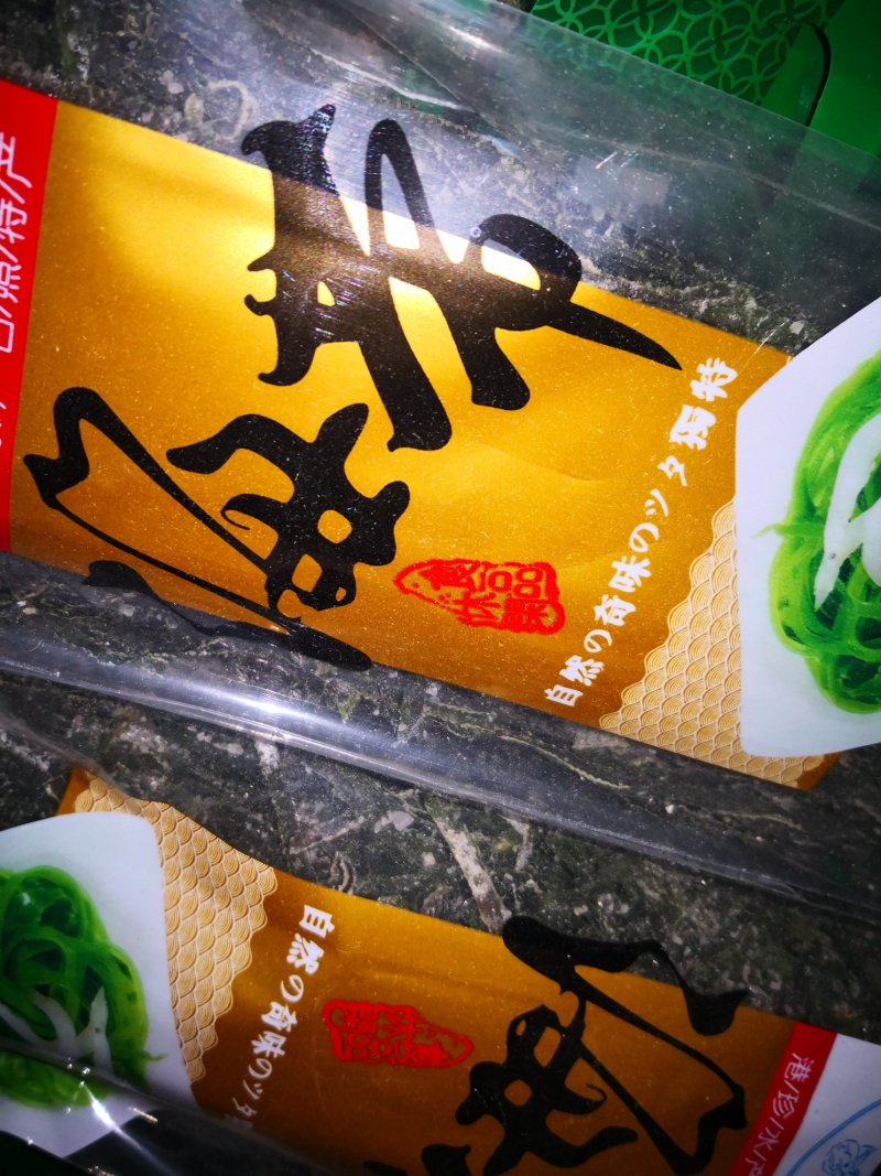 海带丝，带有包装，美味海带