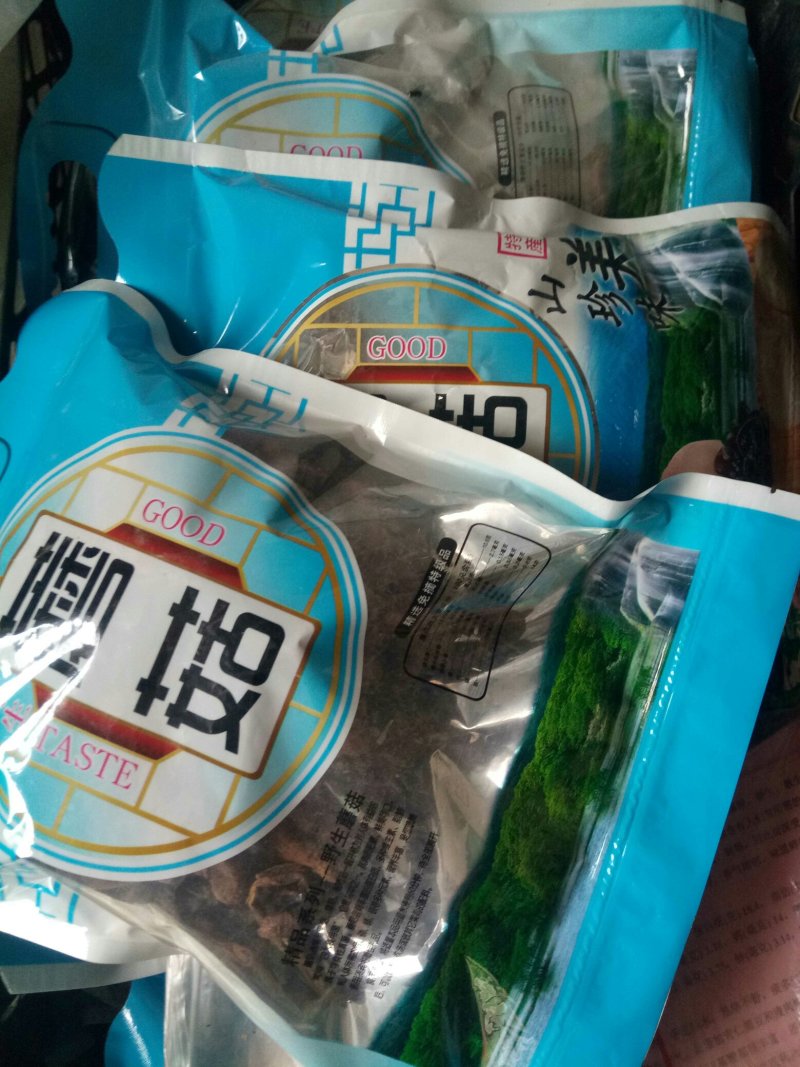 【精品】食用菌红蘑，松菇条子串子大量有货欢迎老板咨询