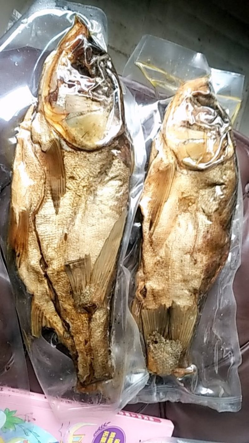 鲤鱼骨酥肉嫩老少皆宜