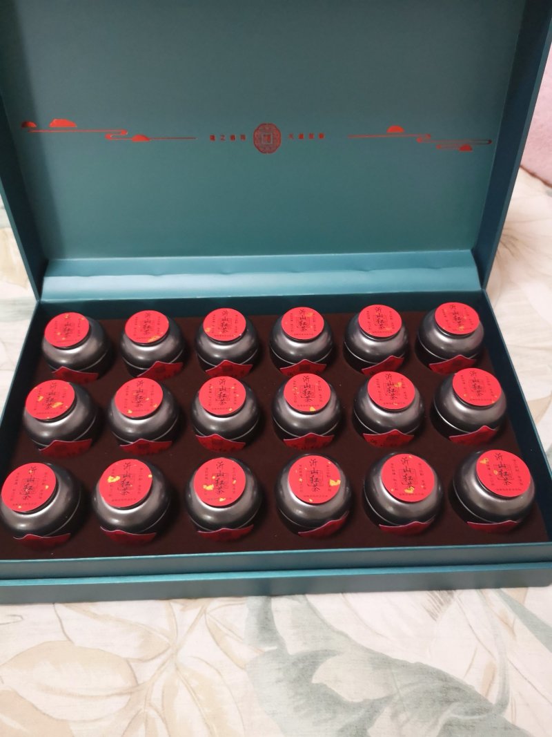 红茶（自己种植，手工炒制）