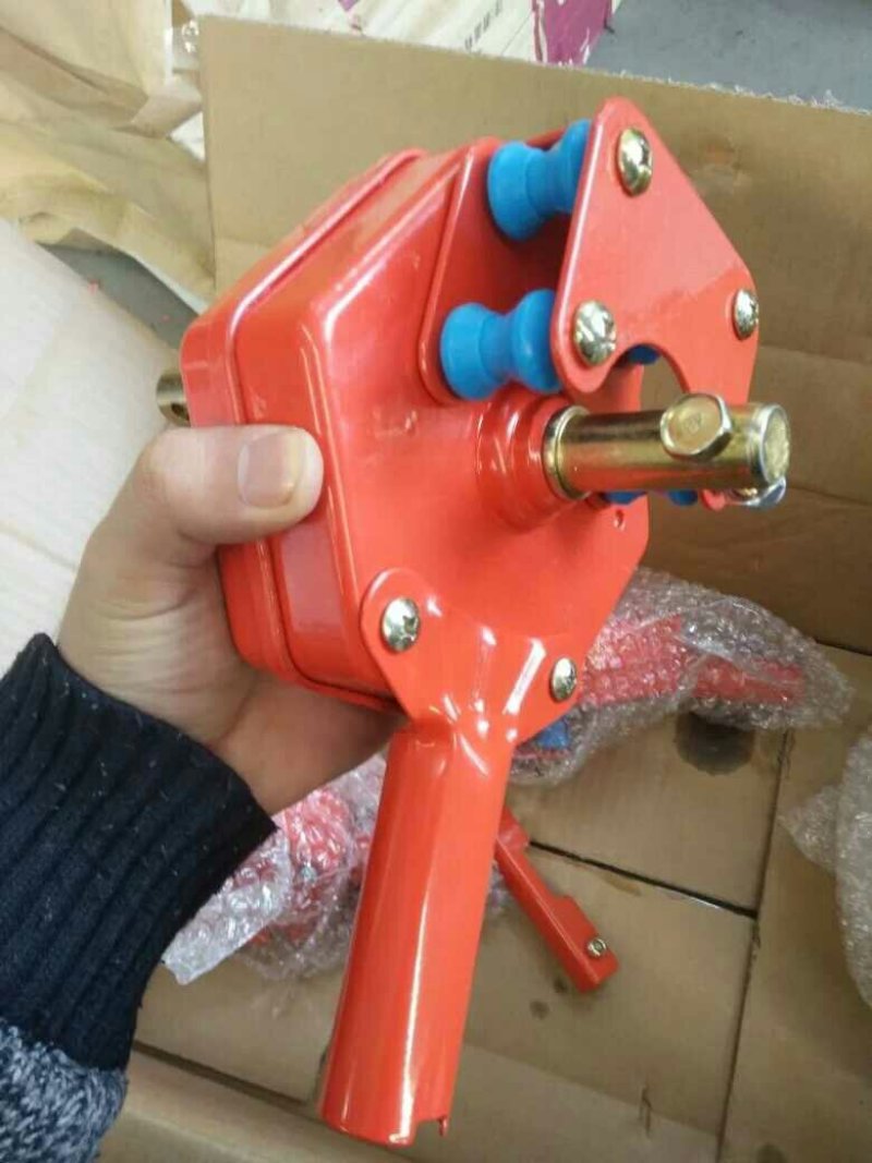 钢构大棚热镀锌配件