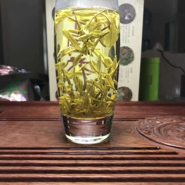 安吉白茶，白茶中的上品，高山黄金芽支持全囯一件代发