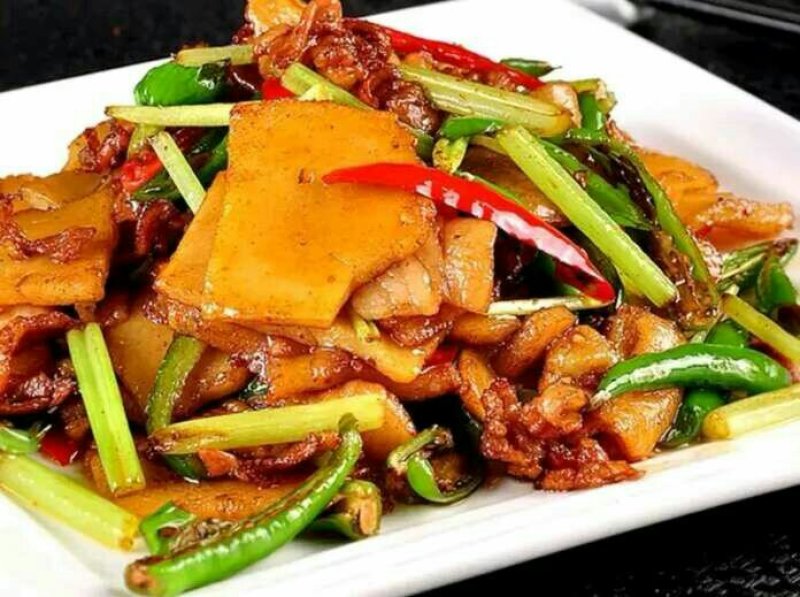 手工米豆腐：(大米，玉米〉加工