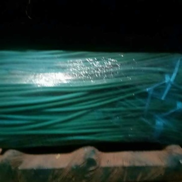 红帽蒜薹各种规格蒜苔，各种精品包装提供服务，
