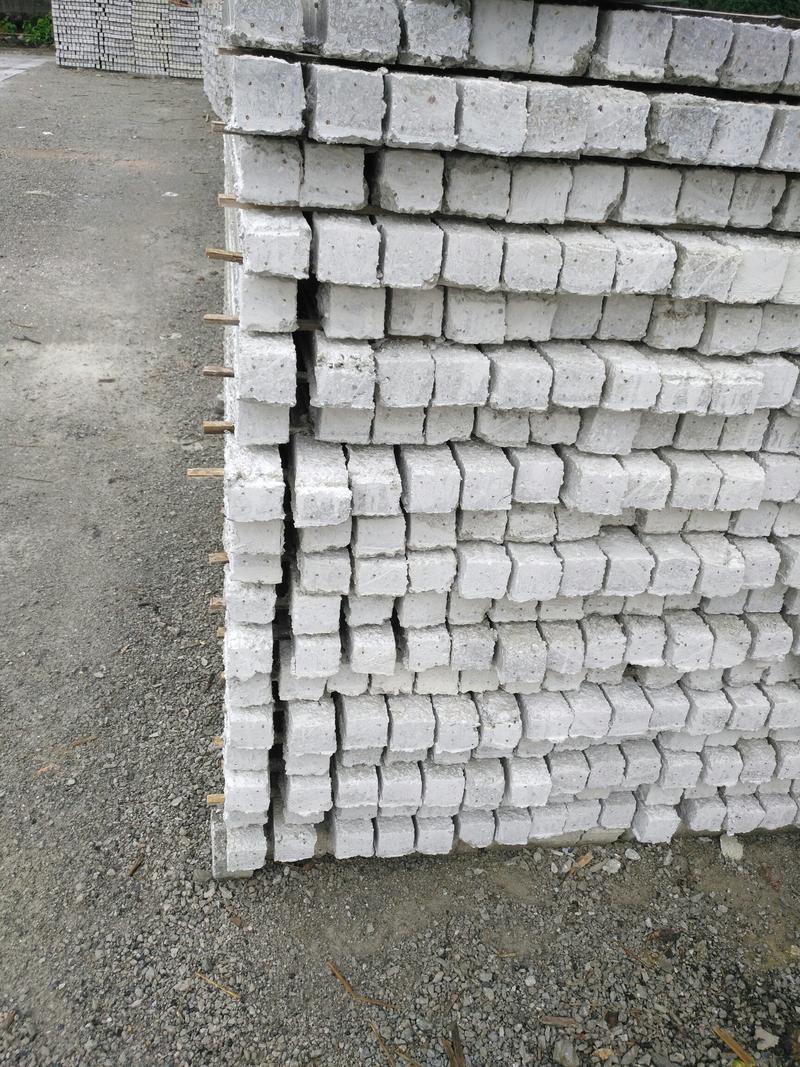 广东水泥柱，铝包钢丝供应
