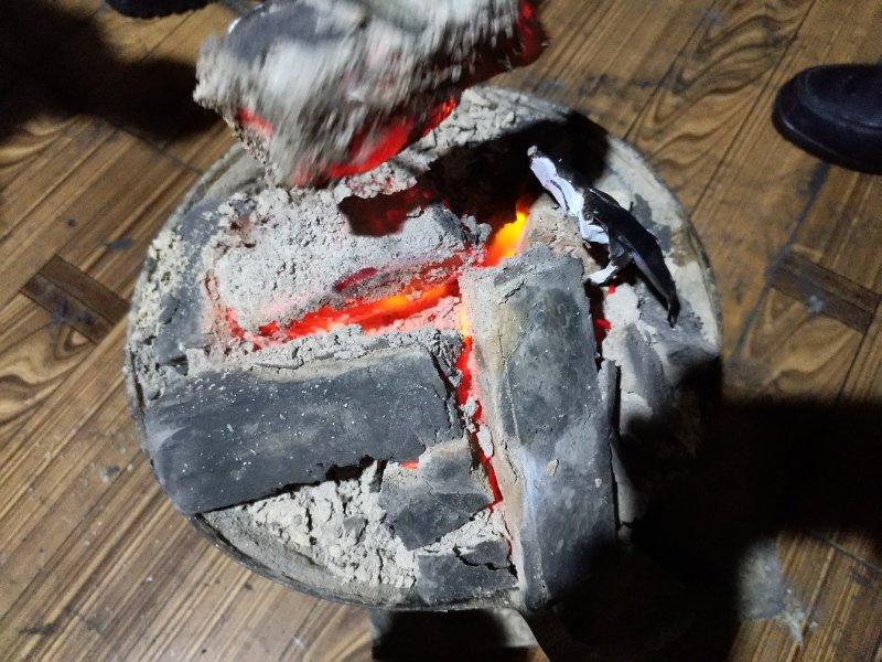 机制纳米烧烤炭