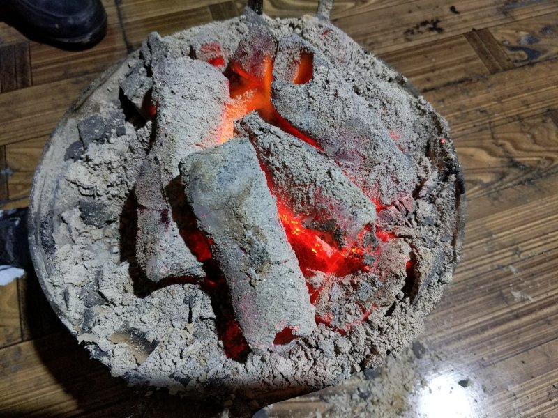 机制纳米烧烤炭