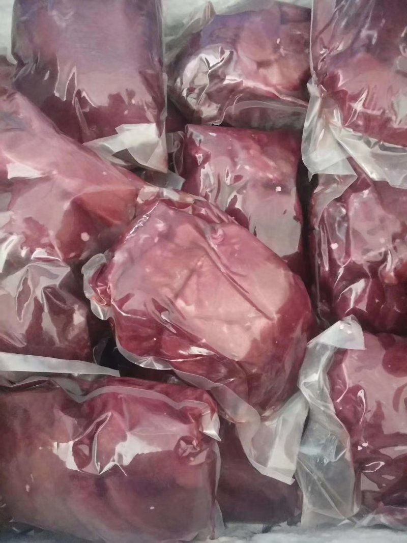 供应鸵鸟蛋！鸵鸟肉！LV鞭！LV绒酒