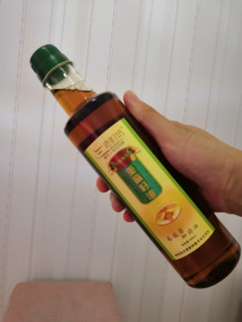 基地直供亚麻籽油（胡麻油）