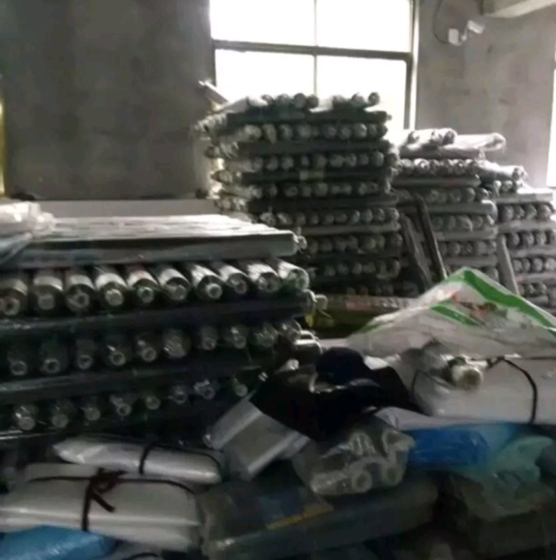 20斤地膜包邮厚度【】2丝【】厂家直销型双色膜
