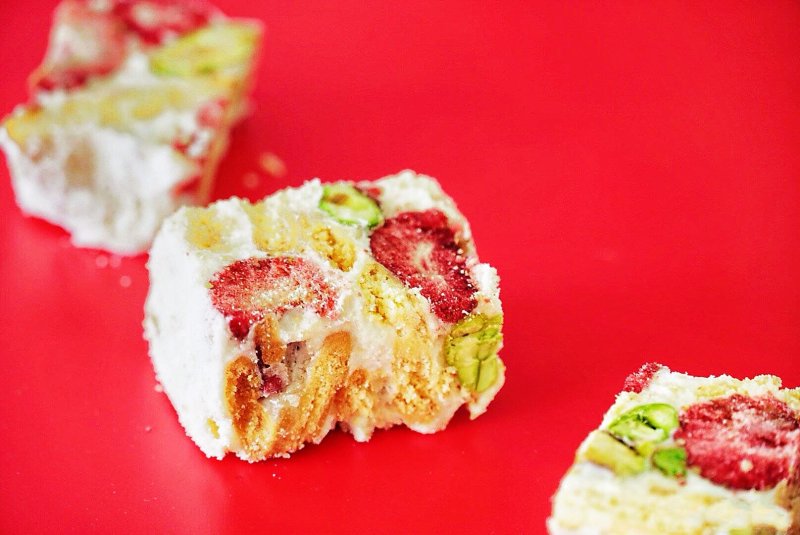 【诚招代理商】台湾休闲小吃雪花酥多味牛轧糖花生酥批发