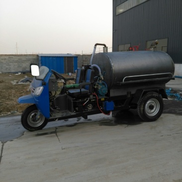 山东环卫车基地吸粪车吸污车