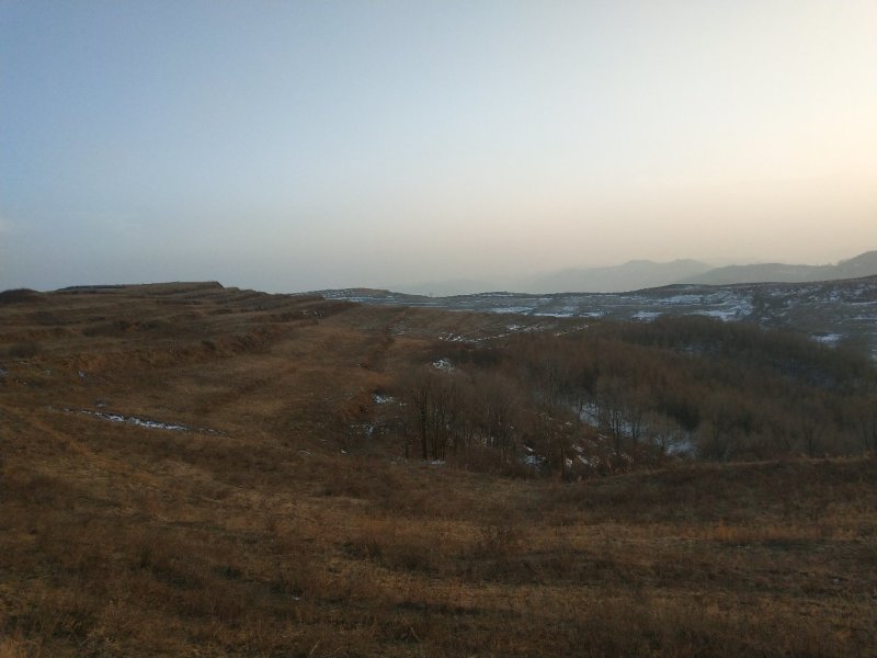 荒地，山地，