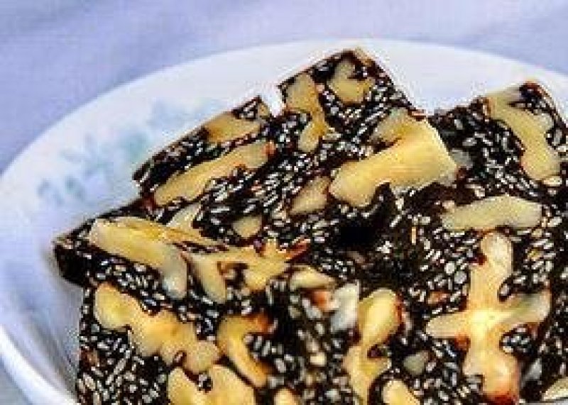 养生炒米糖小米酥芝麻条核桃四合一黑芝麻糖芝麻片糖批发袋装