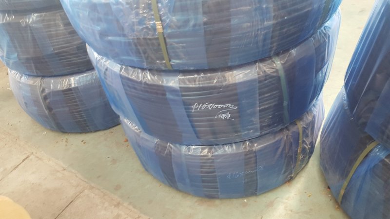 滴灌微喷管全新料直径16-75pe管量大电话咨询有优惠