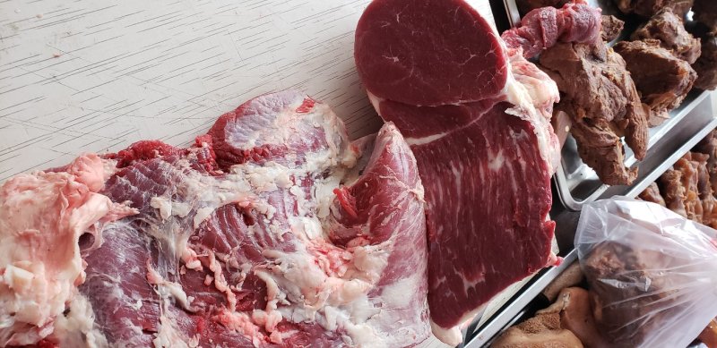 鲜牛肉，卤驴肉，卤牛肚，牛头肉