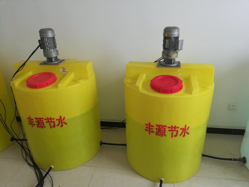滴灌喷灌，智能水肥一体机