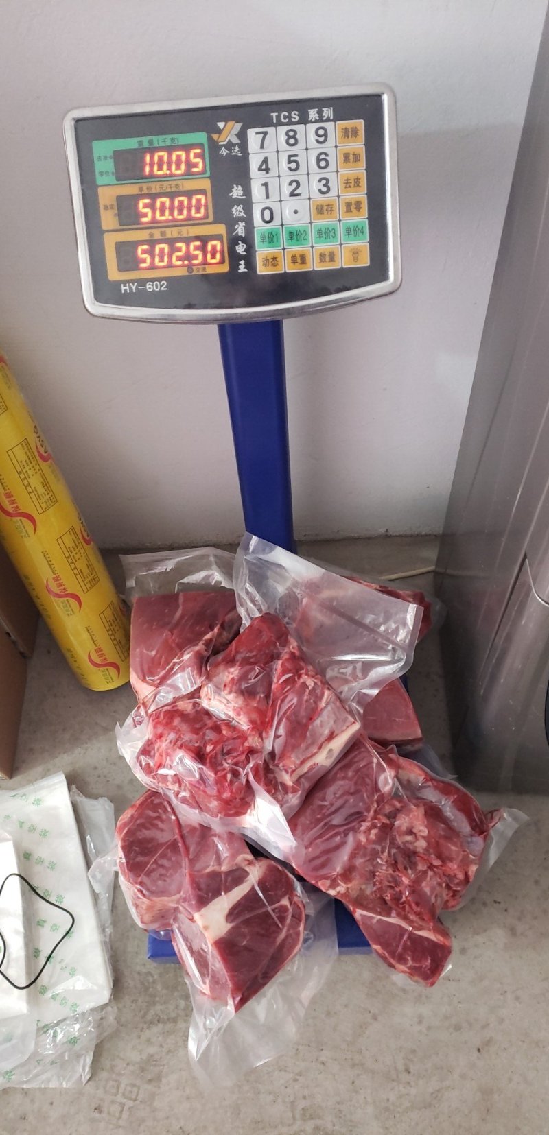 鲜牛肉，卤牛肚，牛头，牛蹄，牛筋，卤驴肉
