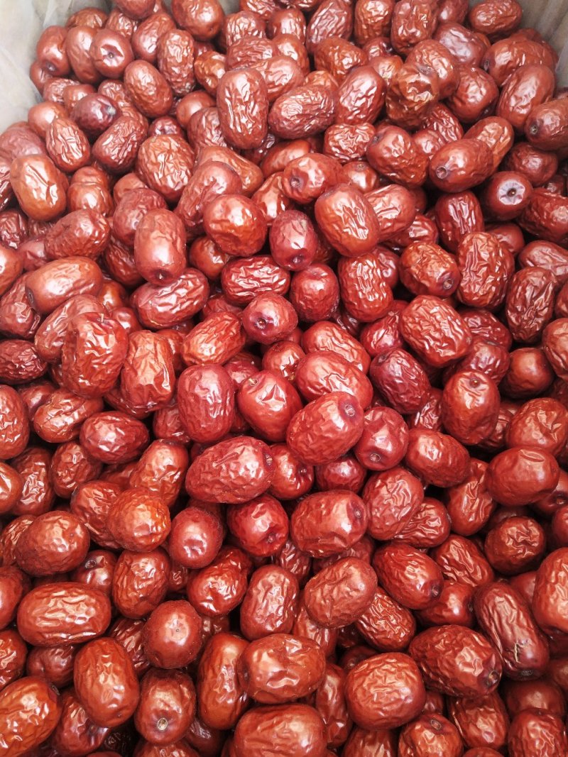 新疆灰枣，桂圆，葡萄干，干货大全