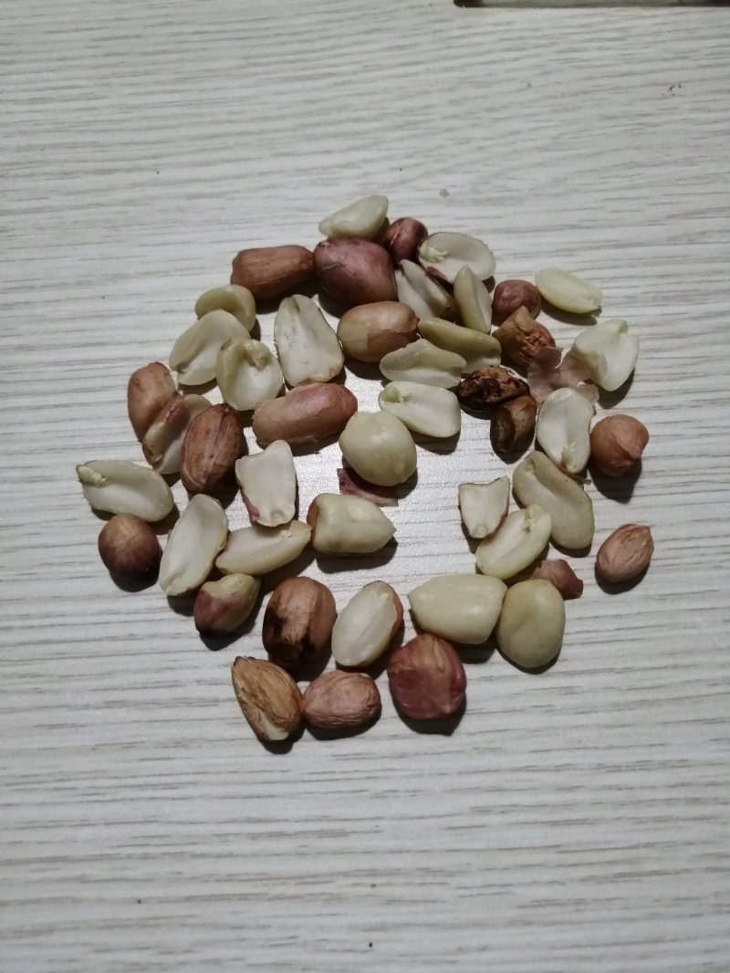 花生饼，颜色厚度如图，纯仁冷榨，