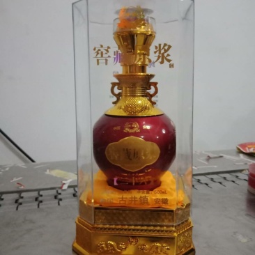 窖藏原浆，年份窖藏浓香型白酒，50度，4瓶装