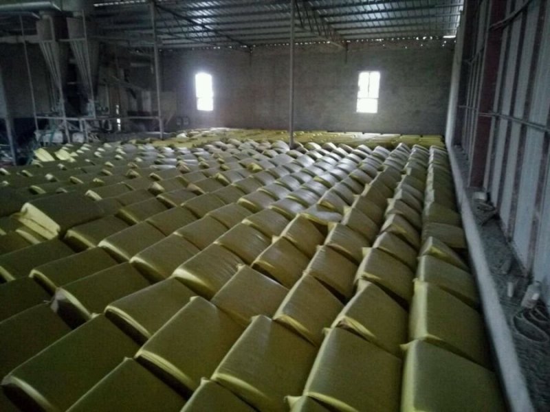 麦统灰灰糠工业添加饲料添加剂压缩稻壳米糠
