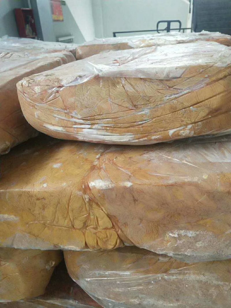 精品马板肠，养殖基地一手货源，屠宰加工。