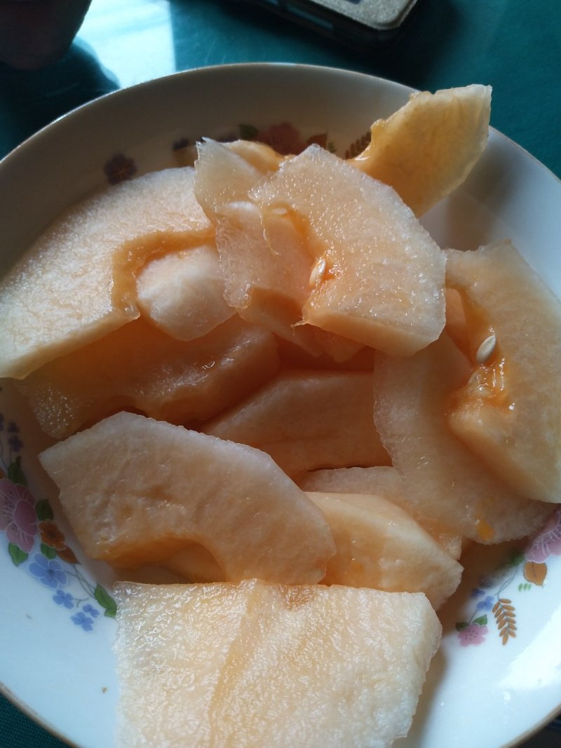东方蜜1号甜瓜！大棚吊秧瓜，甜瓜香瓜基地！品种上百种！