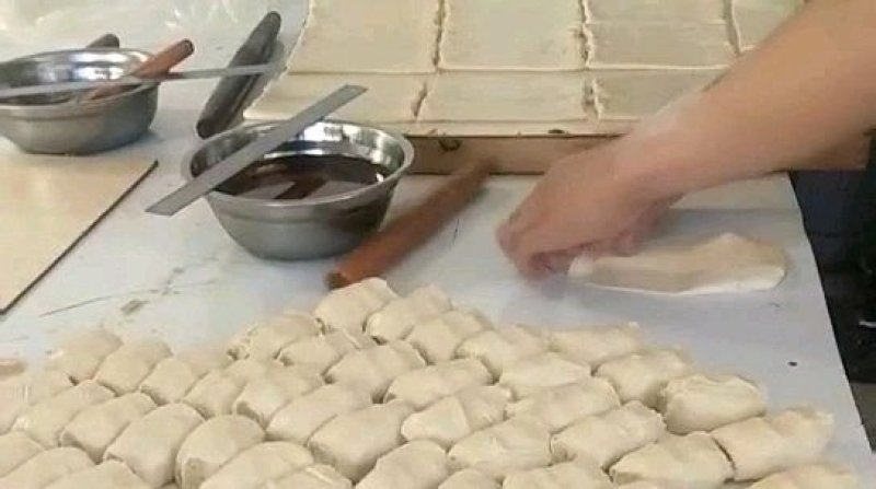 河间速冻驴肉火烧皮，