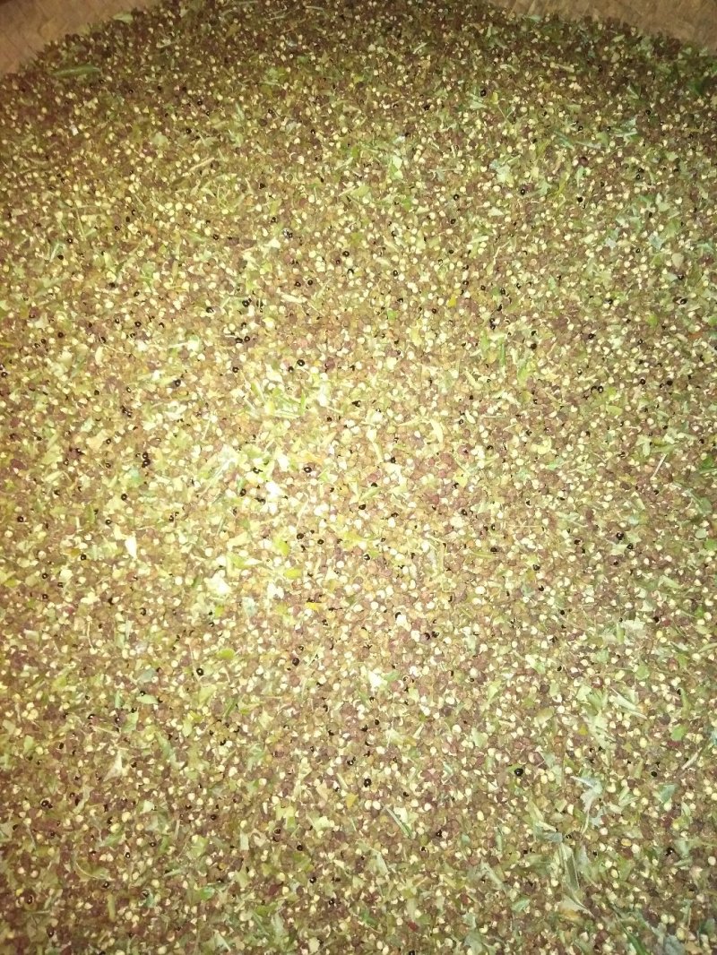 青花椒自然干