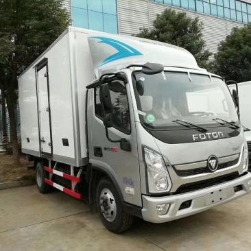 福田奥铃4.2米肉钩冷藏车