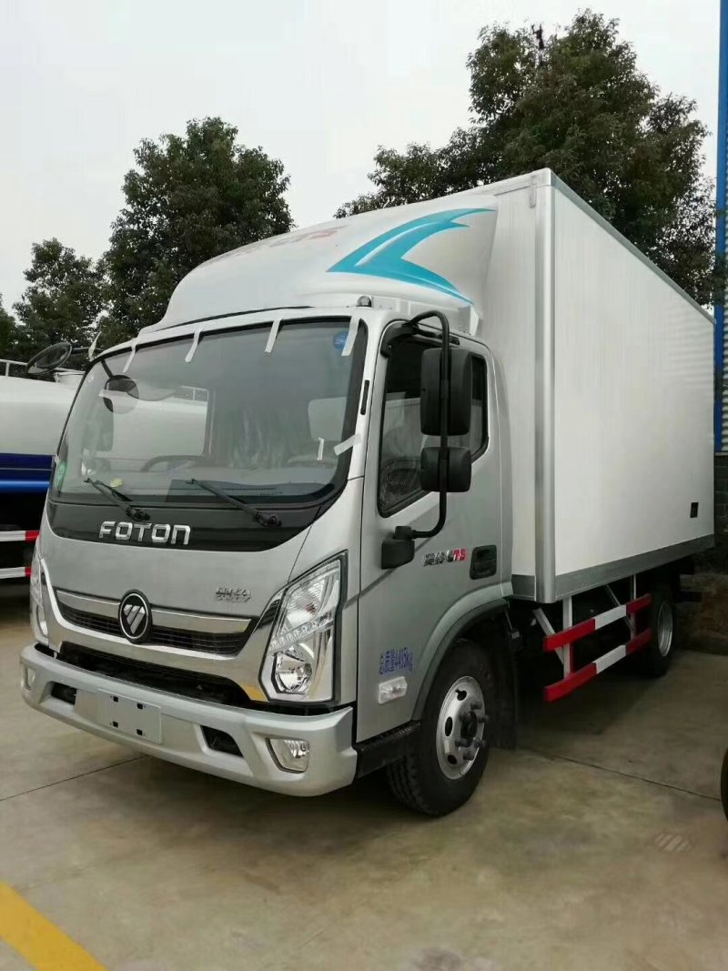 福田奥铃4.2米肉钩冷藏车