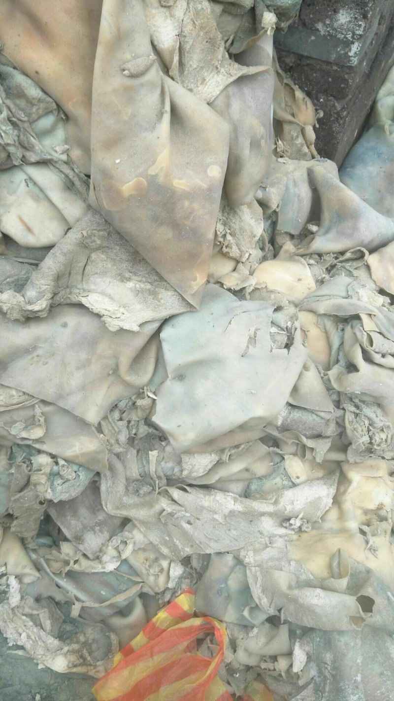 大量出售牛皮牛皮下角料