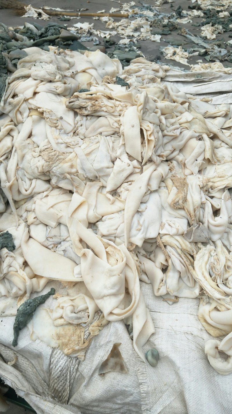 大量出售牛皮牛皮下角料