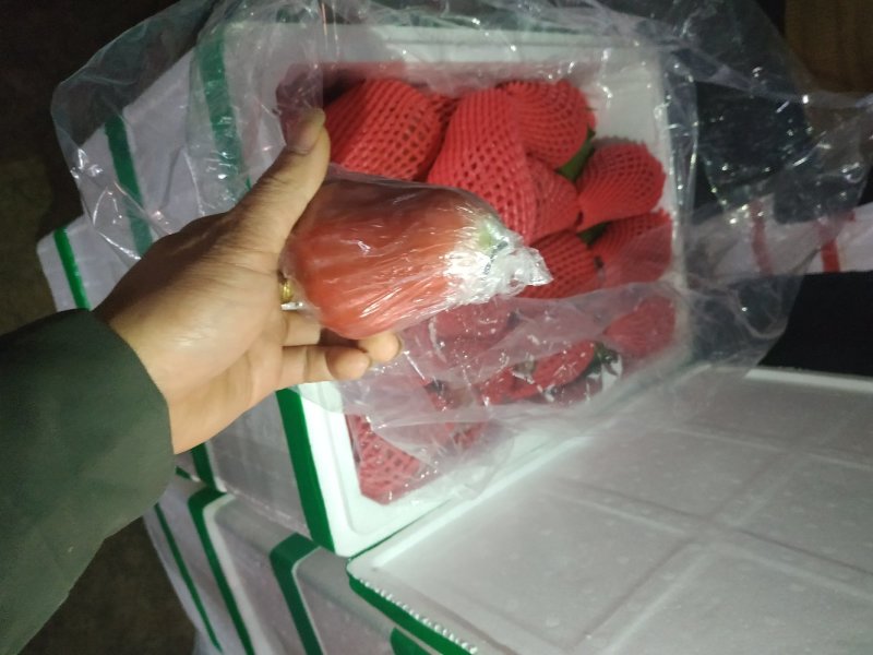 红毛丹，百香果