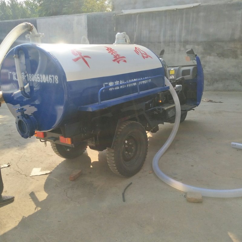 抽粪车小型吸粪车